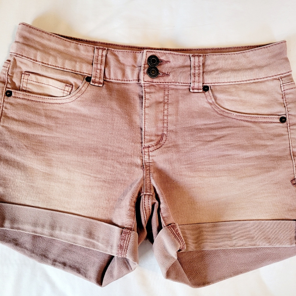 Mudd Flex Stretch size 9 Juniors Plum Colored Rolled Hem Denim Shorts